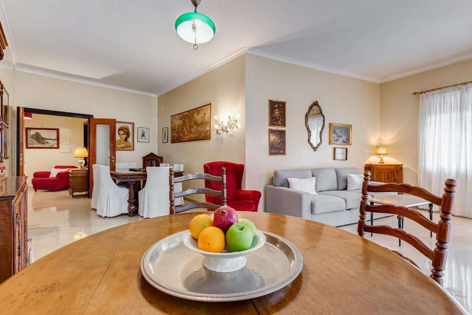 Apartment Rossini Rome